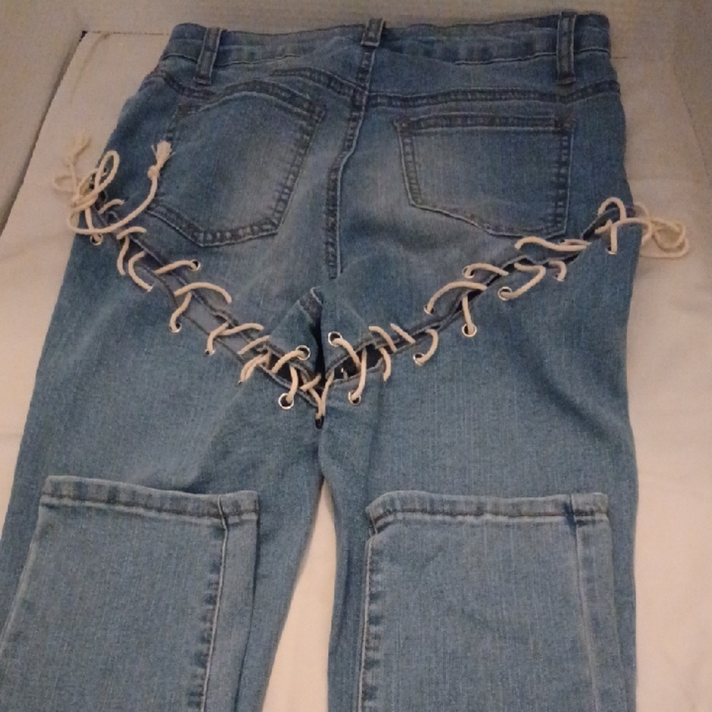 SHEIN Light Skinny Blue Jeans with Lace-Up Design Size S